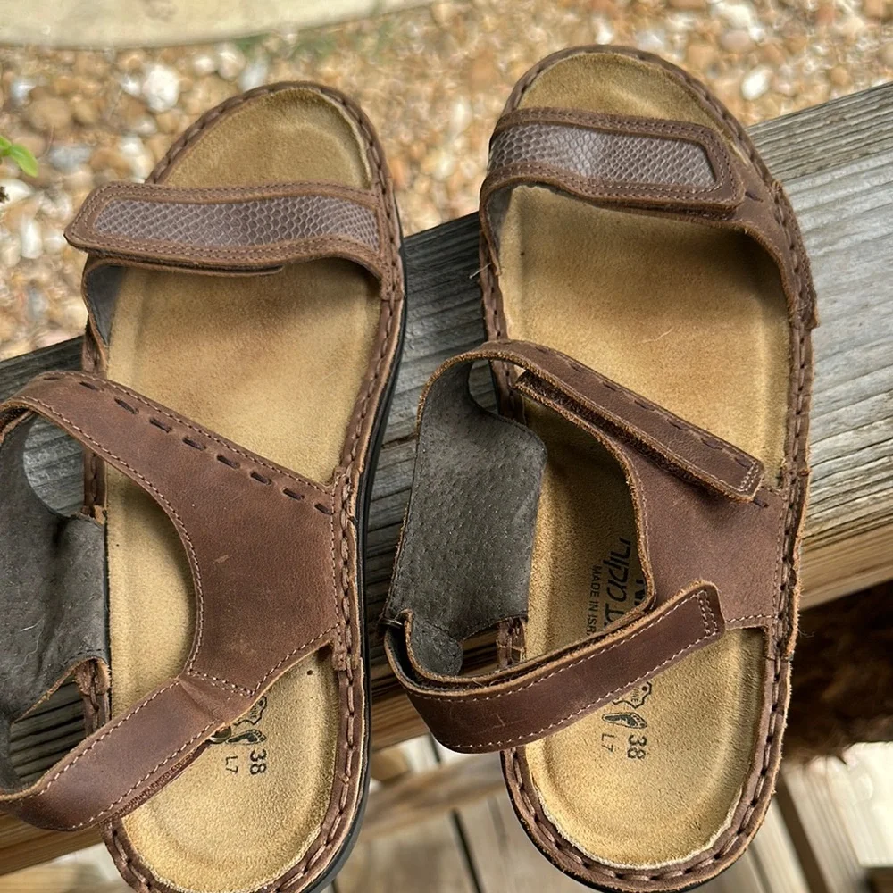 Naot Brown Sandals Classic Two-Strap Design - Picture 5 of 5